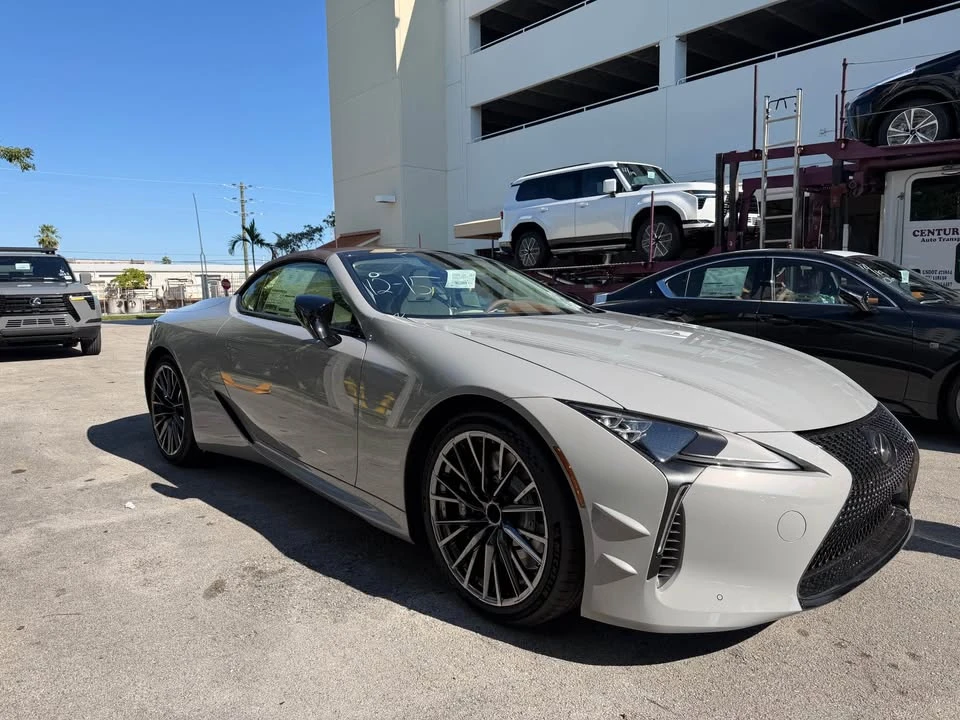 2026 Lexus LC - Image 4 of 7