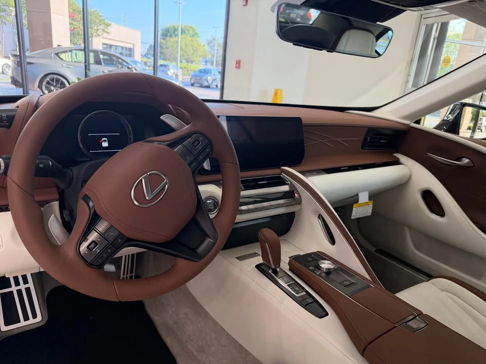 2026 Lexus LC - Image 6 of 6