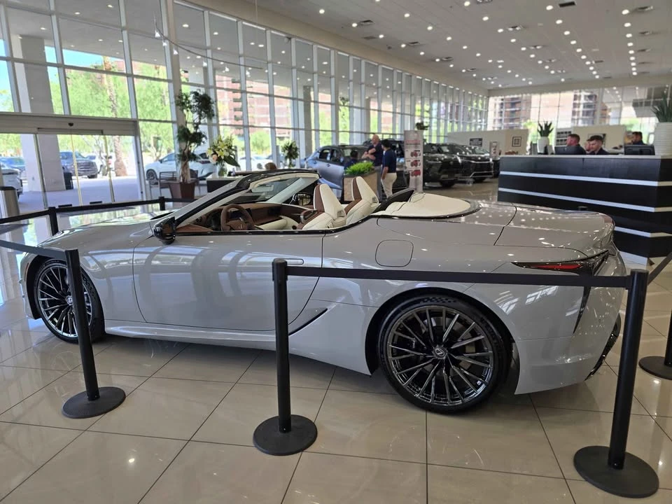 2026 Lexus LC - Image 6 of 12