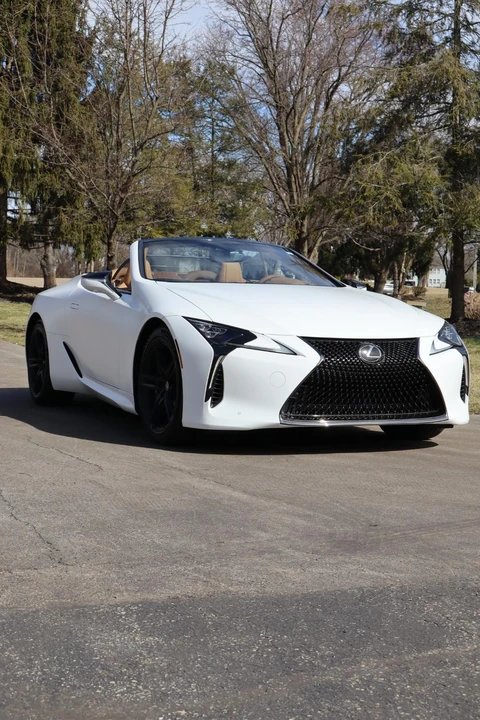 2026 Lexus LC - Image 8 of 31