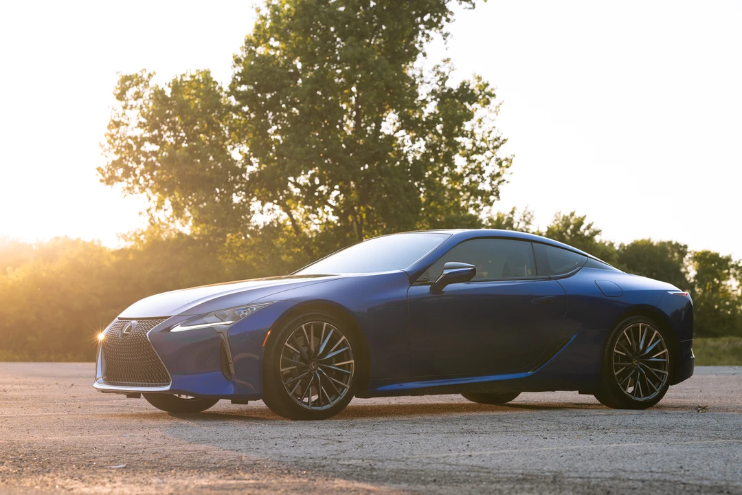 2026 Lexus LC - Image 20 of 31