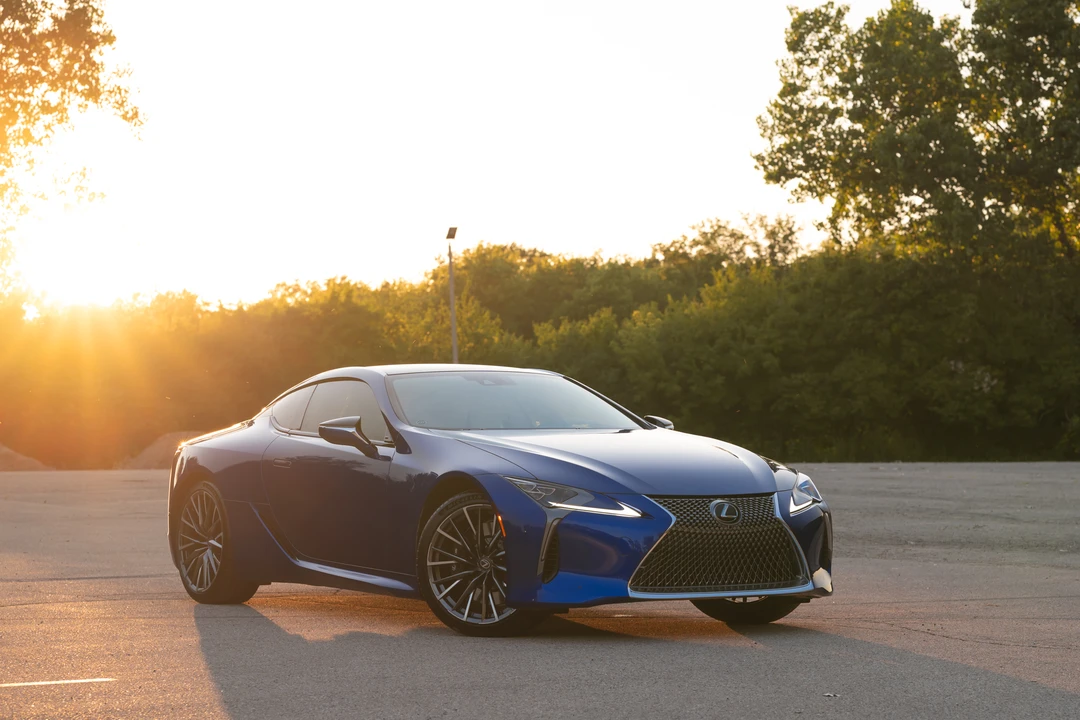 2026 Lexus LC - Image 30 of 31