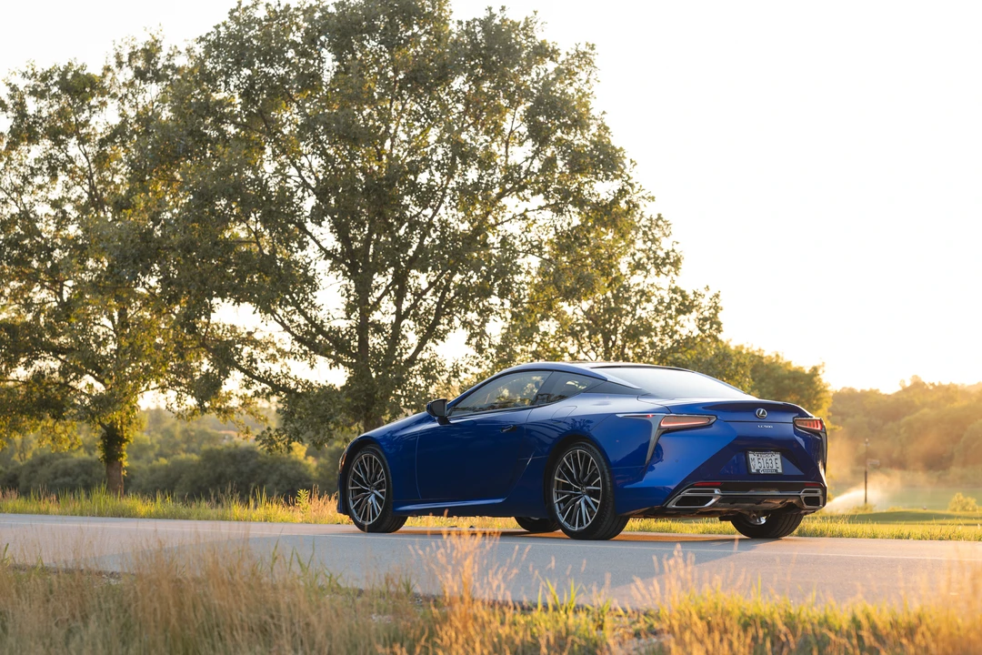 2026 Lexus LC - Image 7 of 31