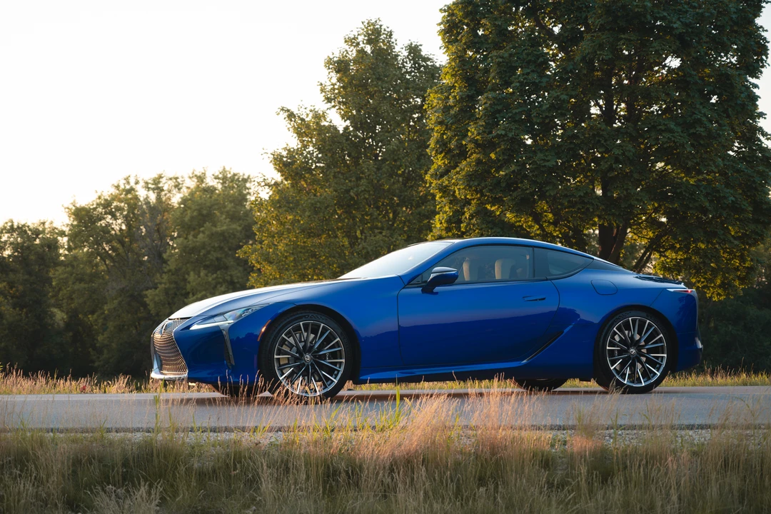 2026 Lexus LC - Image 5 of 31
