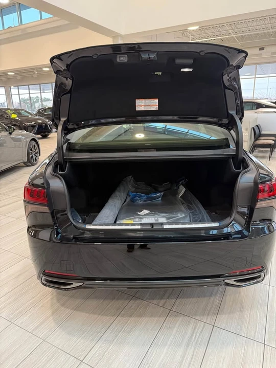 2026 Lexus LS 5th Gen - Image 3 of 10
