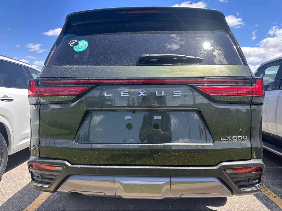 2026 Lexus LX 4th Gen - Image 5 of 5
