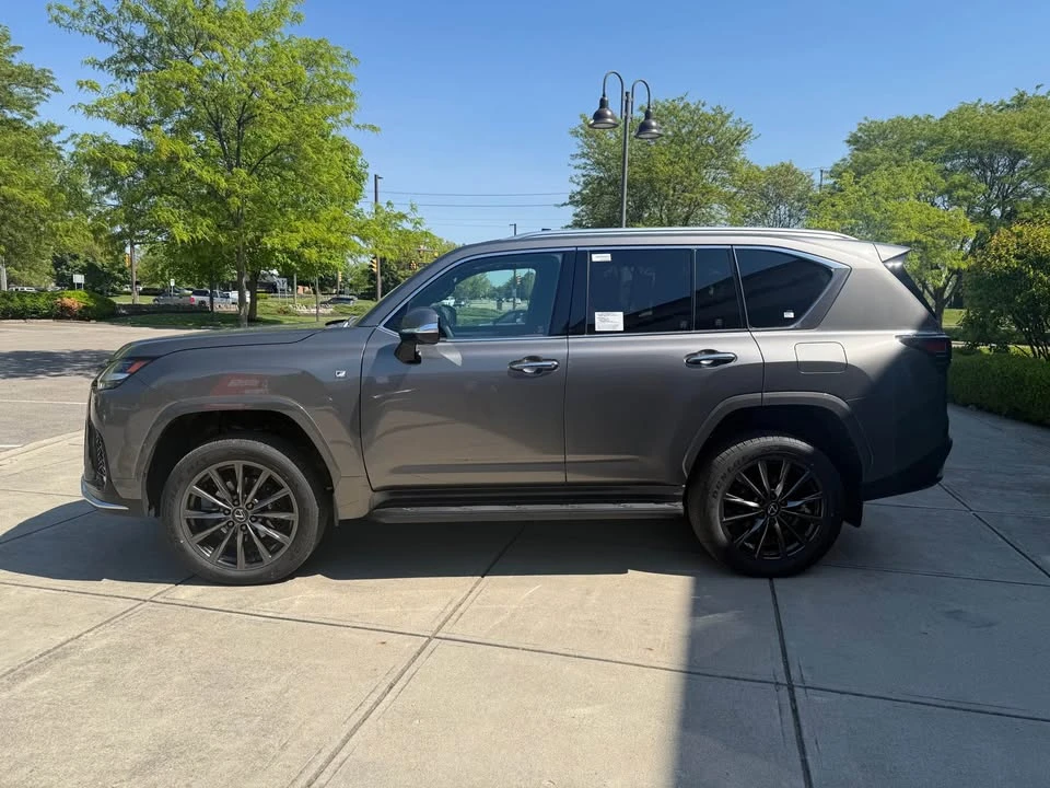 2026 Lexus LX 4th Gen - Image 2 of 7