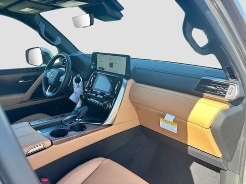 2026 Lexus LX 4th Gen - Image 15 of 20