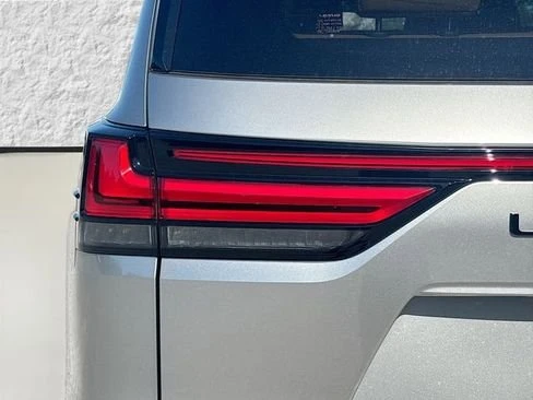 2026 Lexus LX 4th Gen - Image 10 of 20