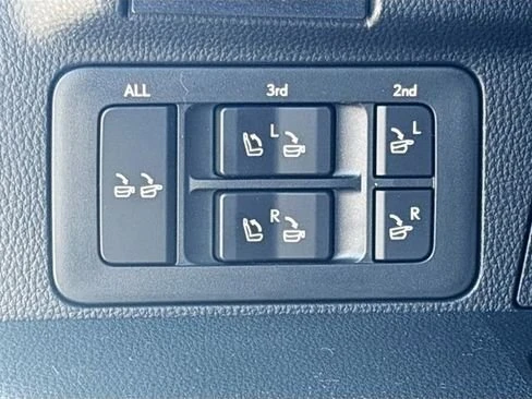 2026 Lexus LX 4th Gen - Image 13 of 20