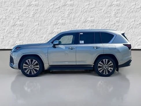 2026 Lexus LX 4th Gen - Image 6 of 20