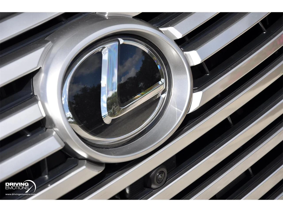 2026 Lexus LX 4th Gen - Image 6 of 31