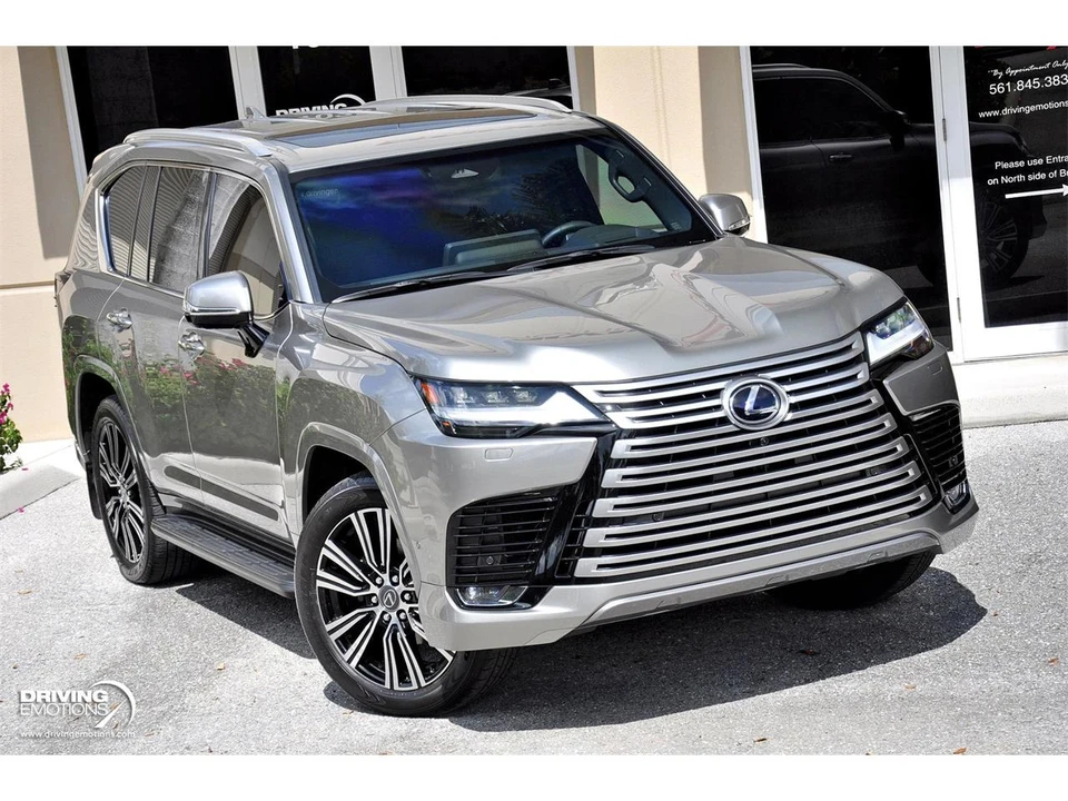 2026 Lexus LX 4th Gen - Image 3 of 31