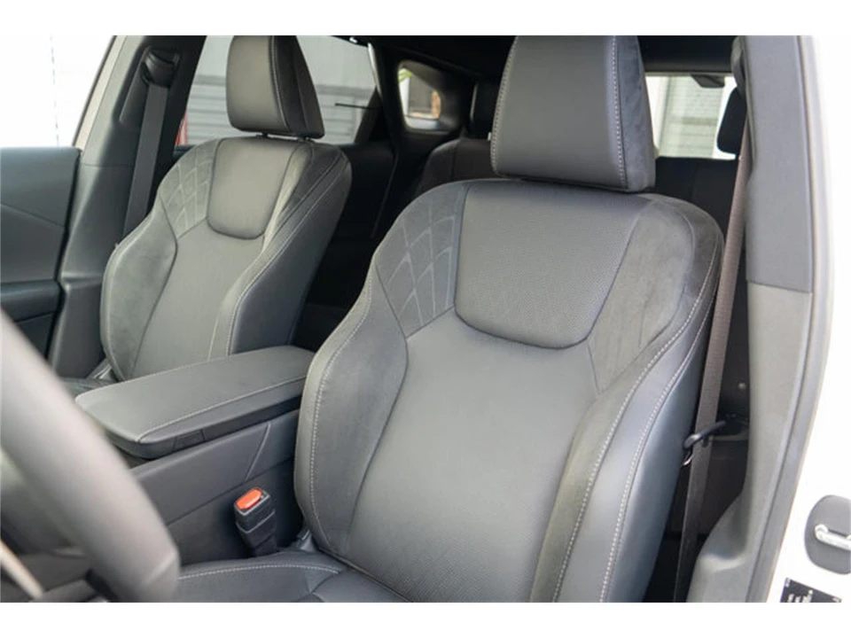 2026 Lexus RX 5th Gen - Image 9 of 12