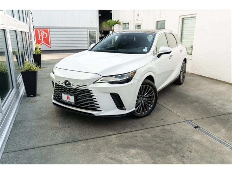 2026 Lexus RX 5th Gen - Image 3 of 12