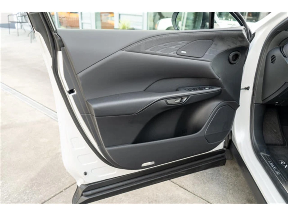 2026 Lexus RX 5th Gen - Image 11 of 12