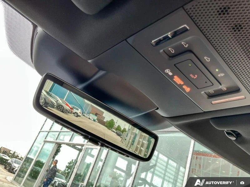 2026 Lexus ES 7th Gen - Image 18 of 20