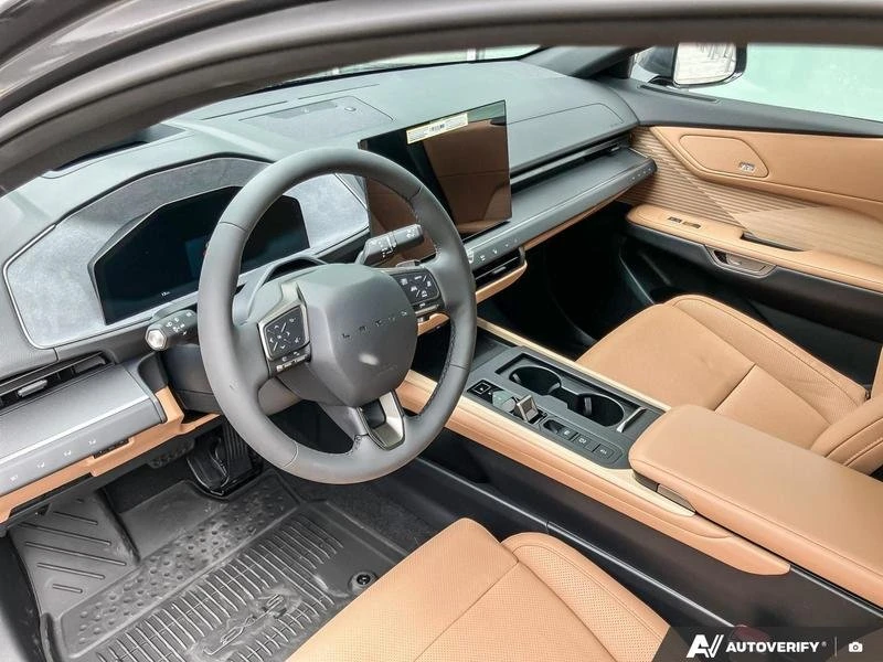 2026 Lexus ES 7th Gen - Image 11 of 20