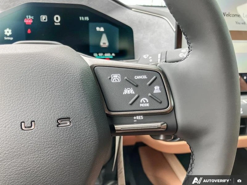 2026 Lexus ES 7th Gen - Image 14 of 20
