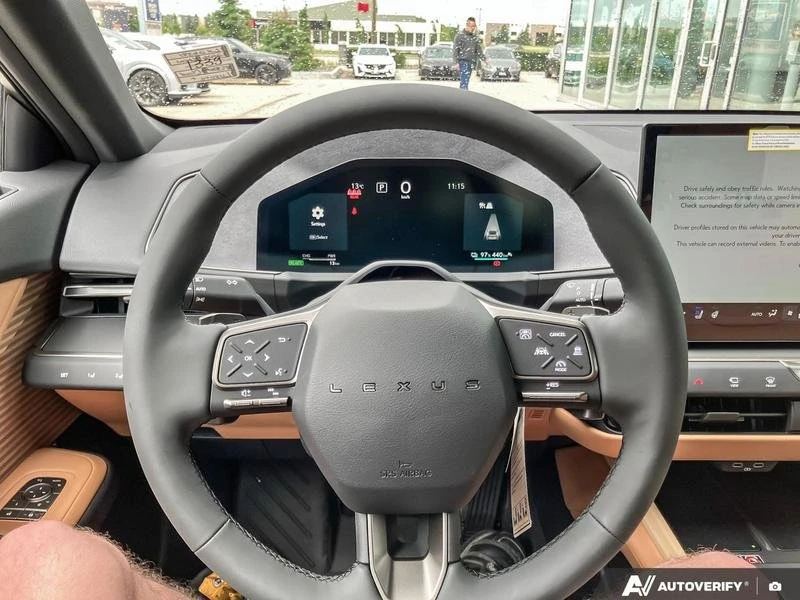 2026 Lexus ES 7th Gen - Image 12 of 20
