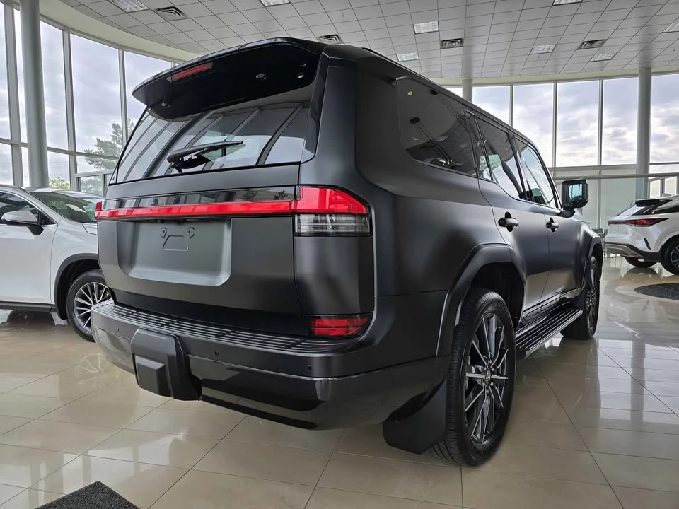 2026 Lexus GX 3rd Gen - Image 11 of 18