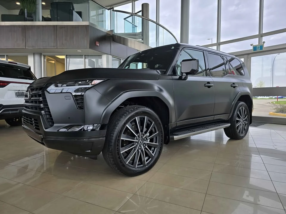 2026 Lexus GX 3rd Gen - Image 12 of 18