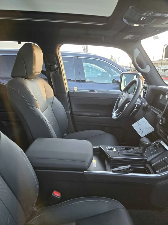 2026 Lexus GX 3rd Gen - Image 4 of 6