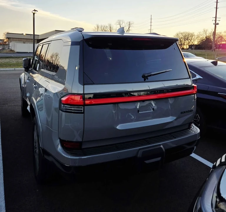 2026 Lexus GX 3rd Gen - Image 2 of 6