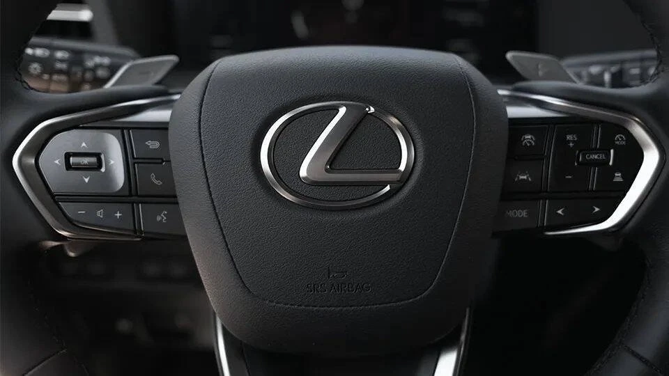2026 Lexus GX 3rd Gen - Image 6 of 17