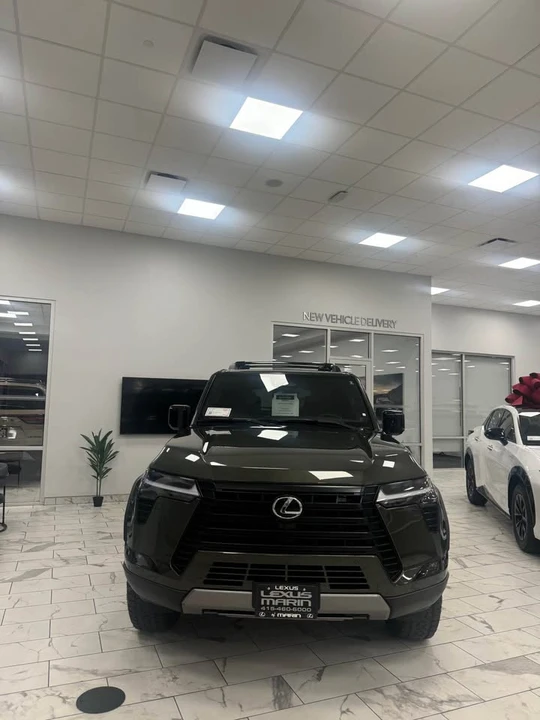 2026 Lexus GX 3rd Gen - Image 2 of 3