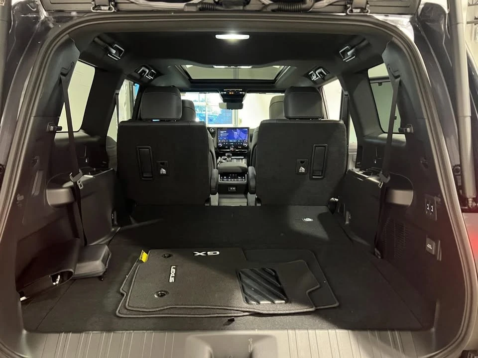2026 Lexus GX 3rd Gen - Image 18 of 20