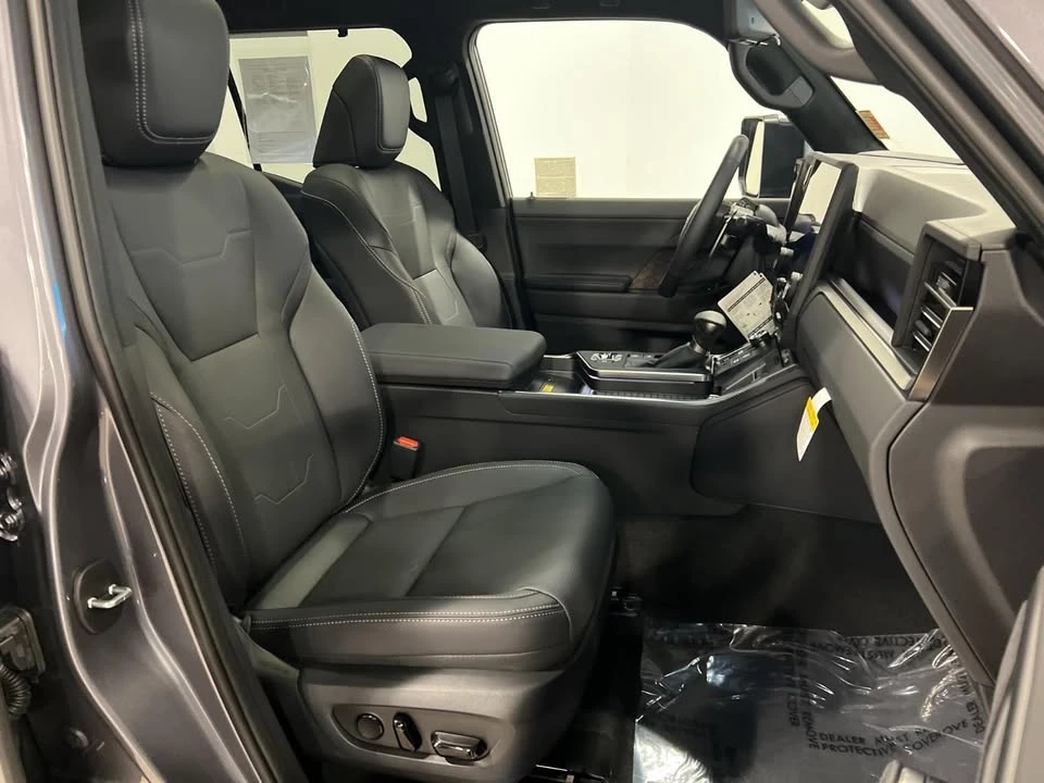 2026 Lexus GX 3rd Gen - Image 15 of 20
