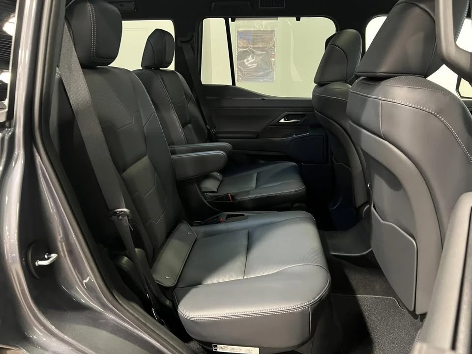 2026 Lexus GX 3rd Gen - Image 17 of 20