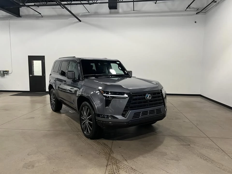 2026 Lexus GX 3rd Gen - Image 6 of 20