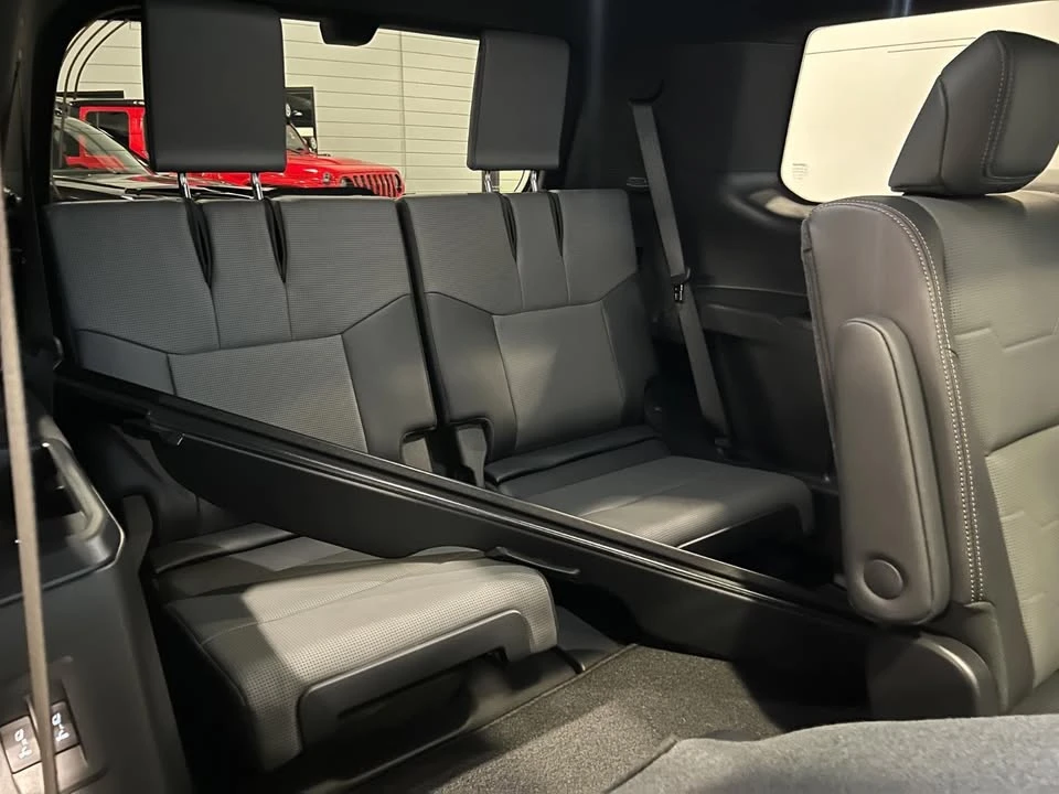 2026 Lexus GX 3rd Gen - Image 18 of 20