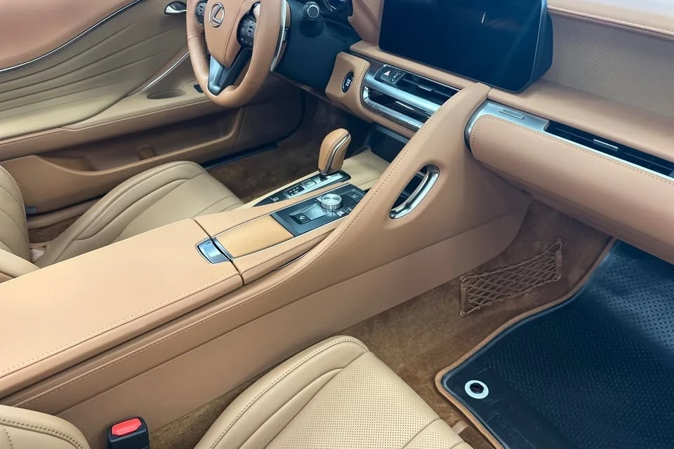 2026 Lexus LC - Image 9 of 18