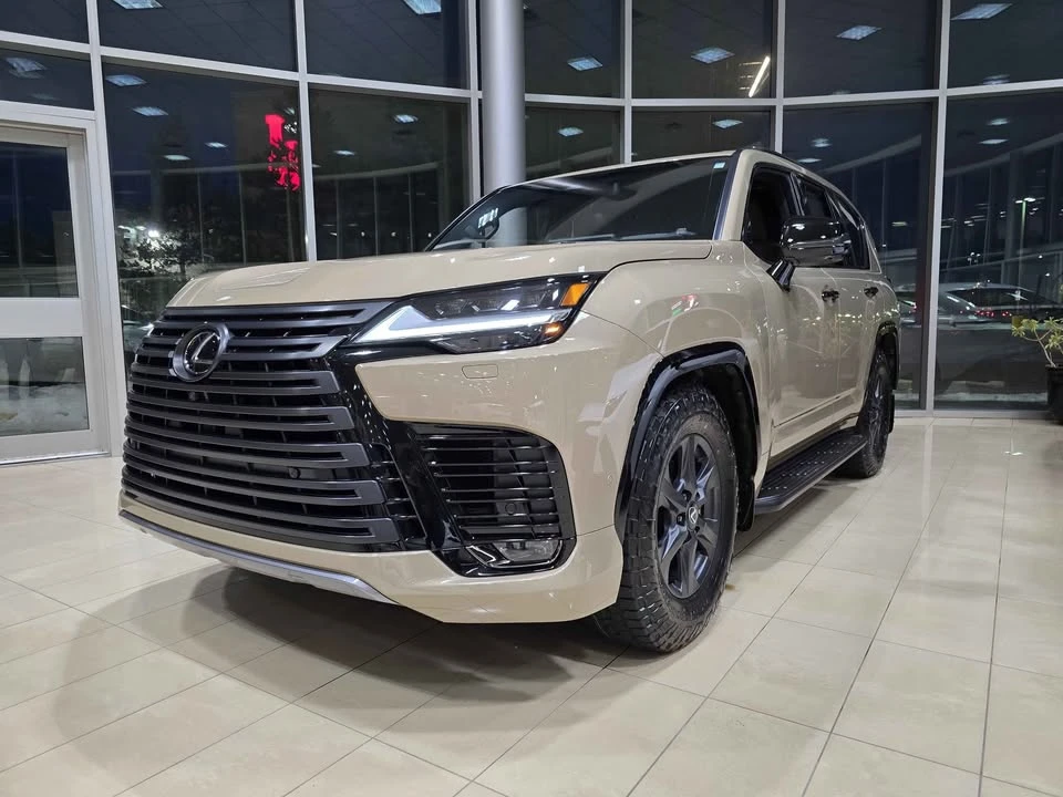 2026 Lexus LX 4th Gen - Image 4 of 20