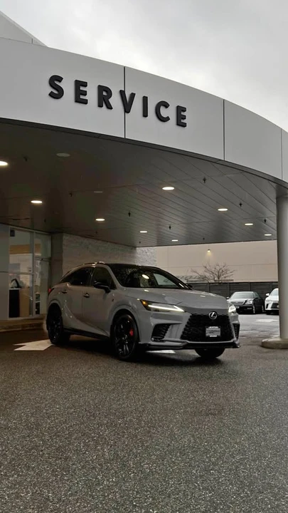 2026 Lexus RX 5th Gen - Image 2 of 18