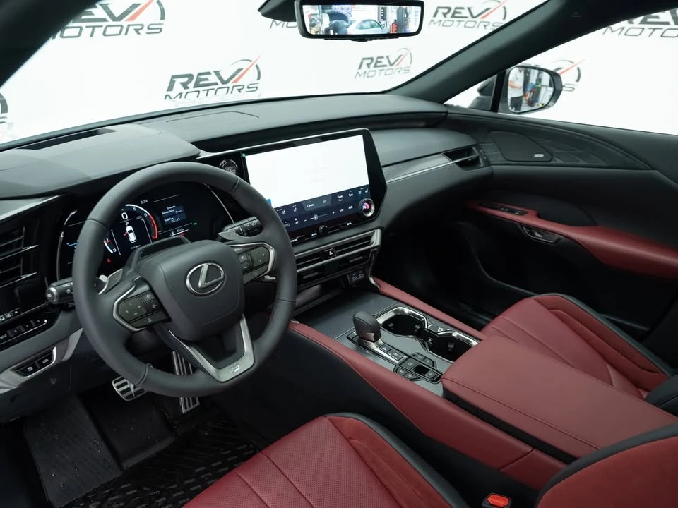 2026 Lexus RX 5th Gen - Image 16 of 20