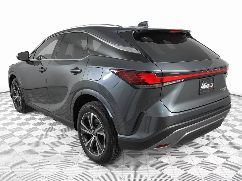 2026 Lexus RX 5th Gen - Image 4 of 11