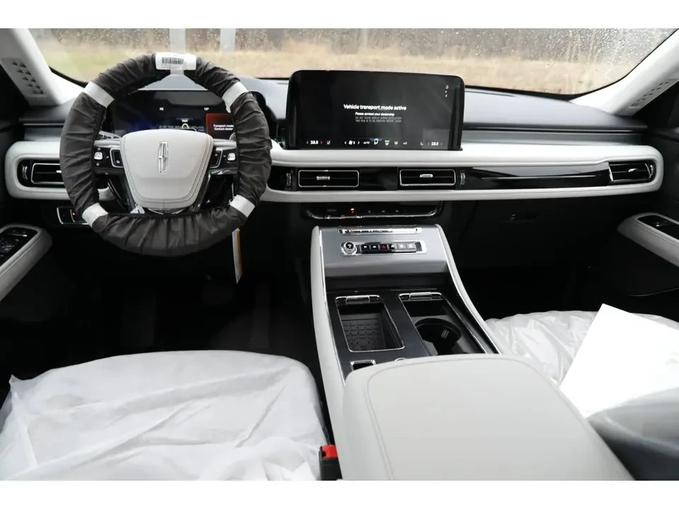 2026 Lincoln Aviator 2nd Gen - Image 16 of 20