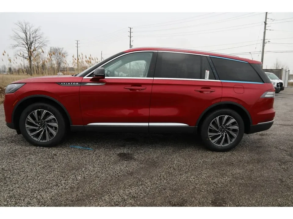 2026 Lincoln Aviator 2nd Gen - Image 2 of 20