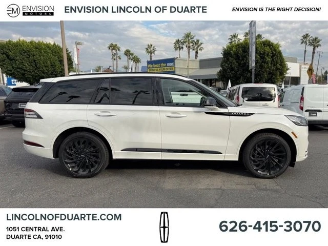 2026 Lincoln Aviator 2nd Gen - Image 9 of 12