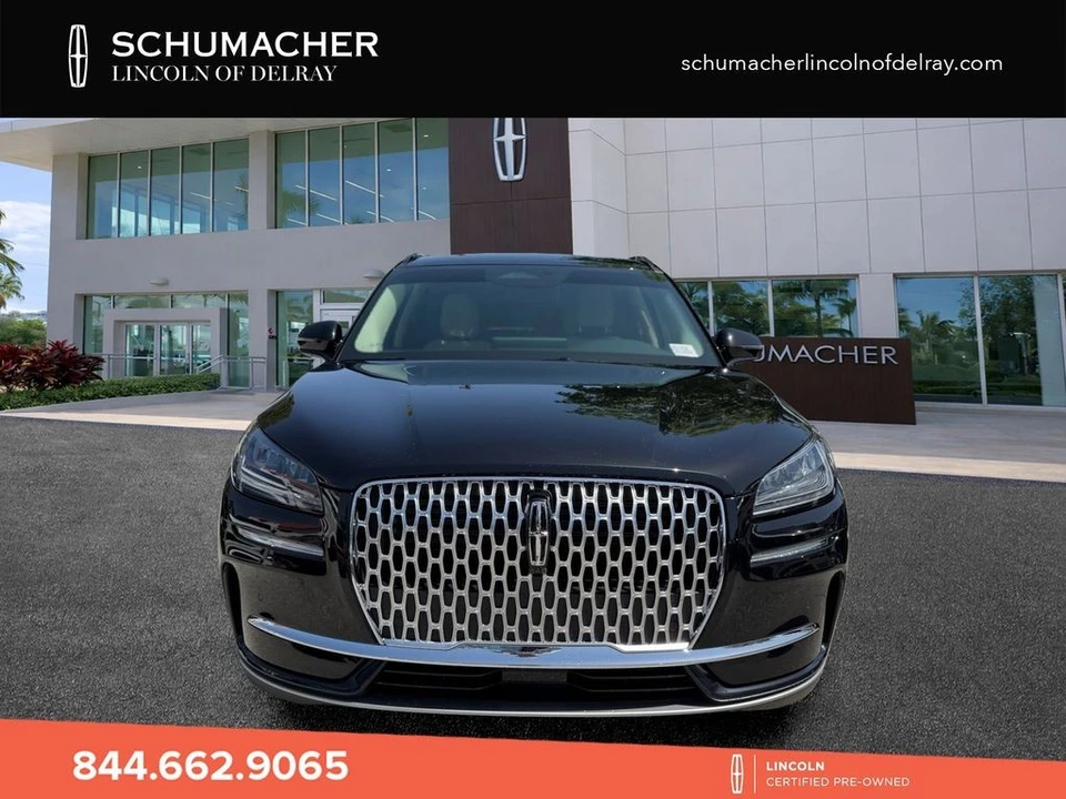 2026 Lincoln Corsair - Image 2 of 24