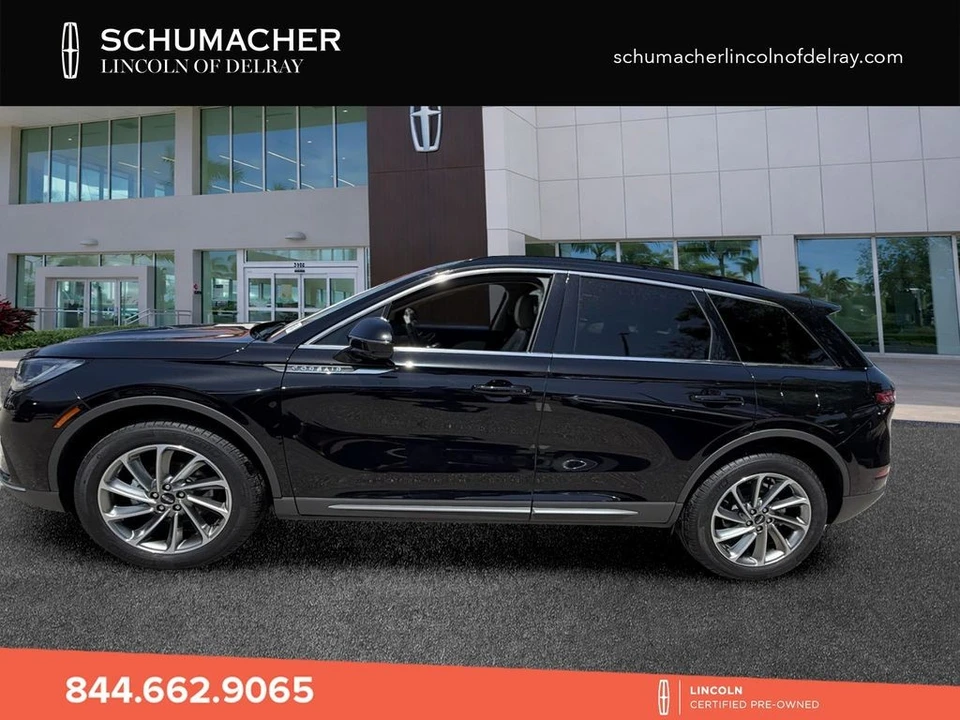 2026 Lincoln Corsair - Image 4 of 24