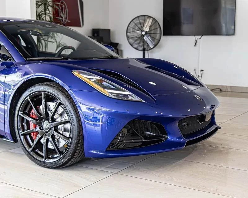 2026 Lotus Emira - Image 4 of 19