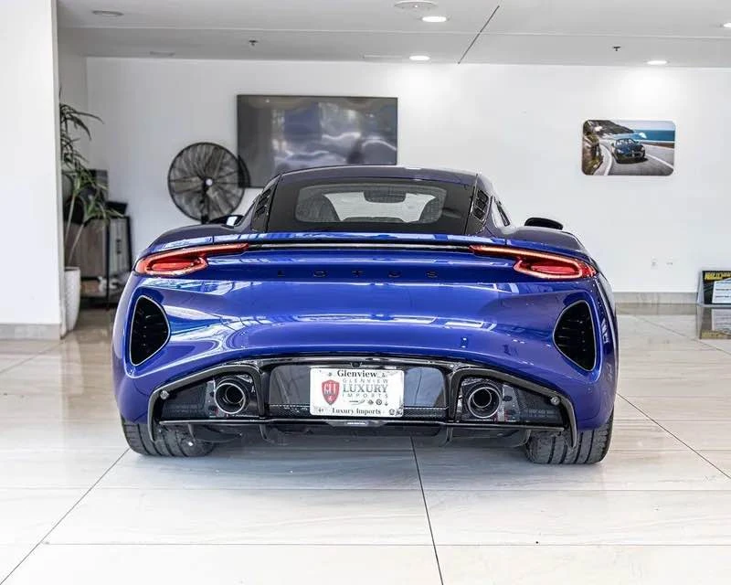 2026 Lotus Emira - Image 9 of 19