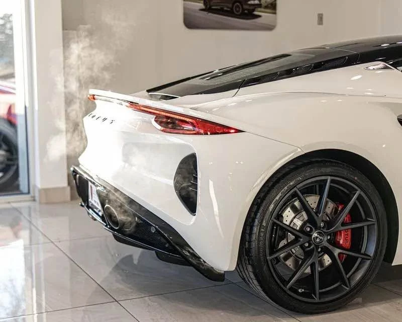 2026 Lotus Emira - Image 10 of 19