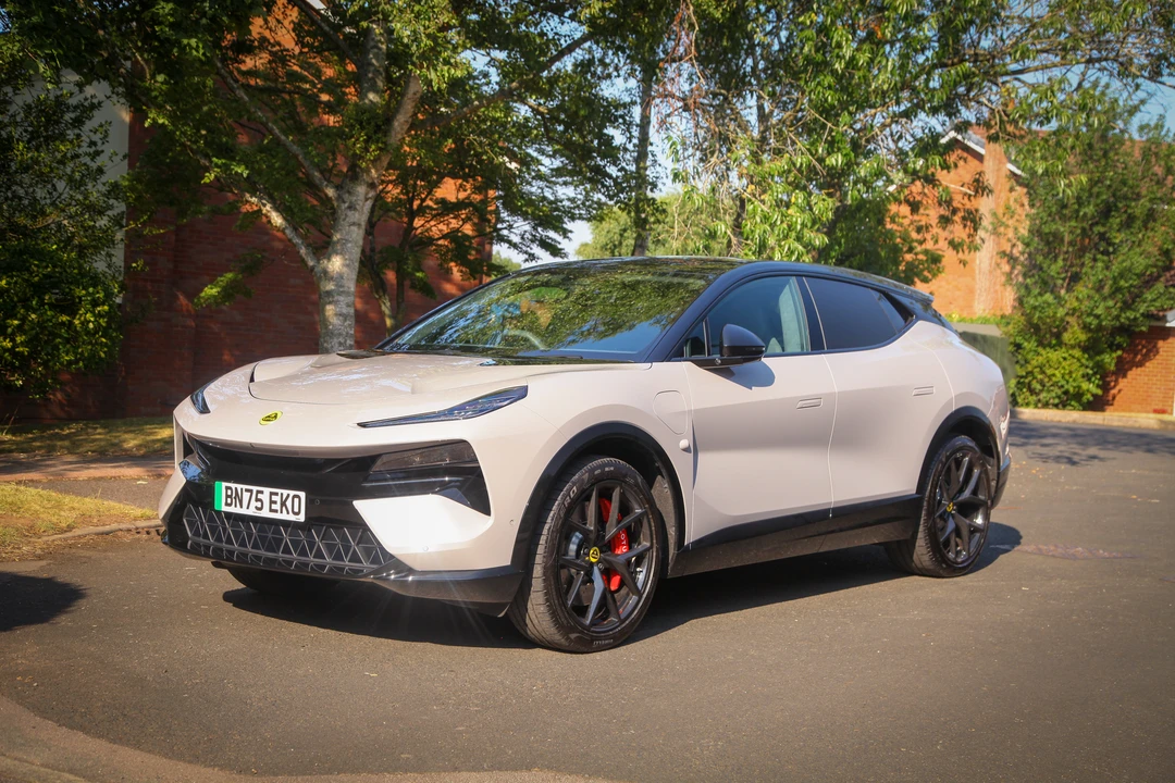 2026 Lotus Eletre - Image 3 of 31