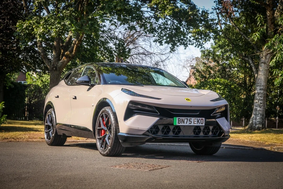 2026 Lotus Eletre - Image 5 of 31